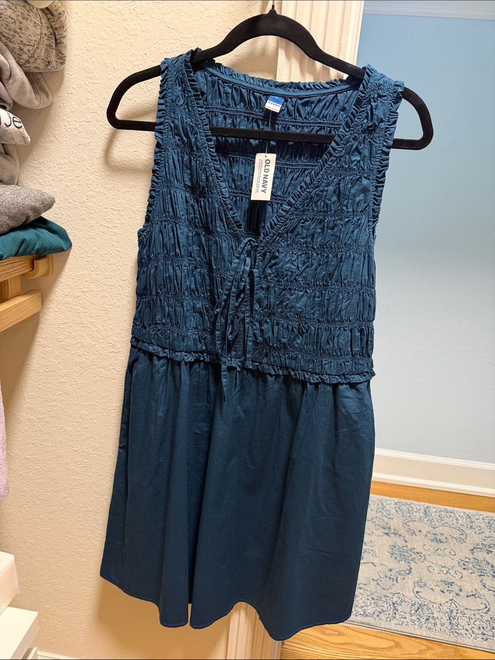 NWT Old Navy Women’s Teal Smocked Sundress